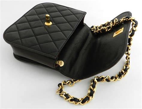 chanel cross body purse|used Chanel crossbody handbags.